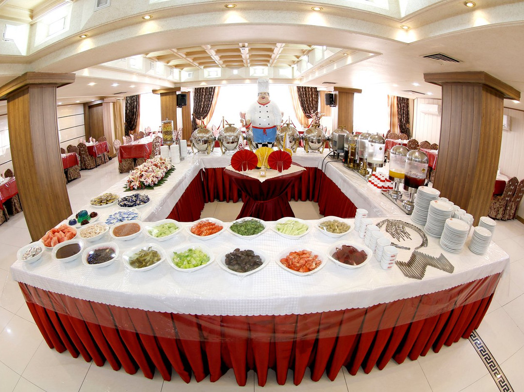 Hotel Khorshid主图