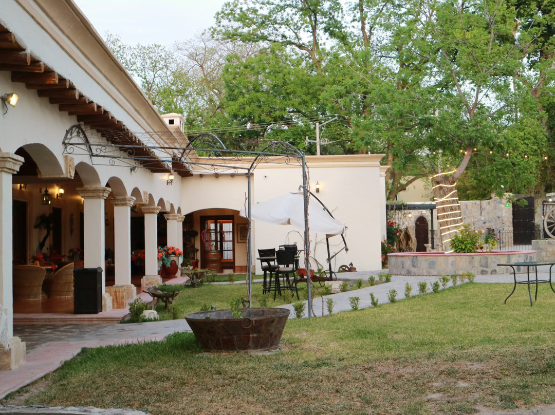 Parras de la Fuente酒店住宿-La Estancia Hotel