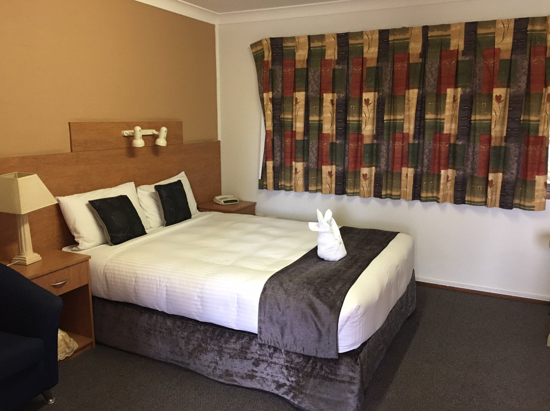 桥景汽车旅馆主图