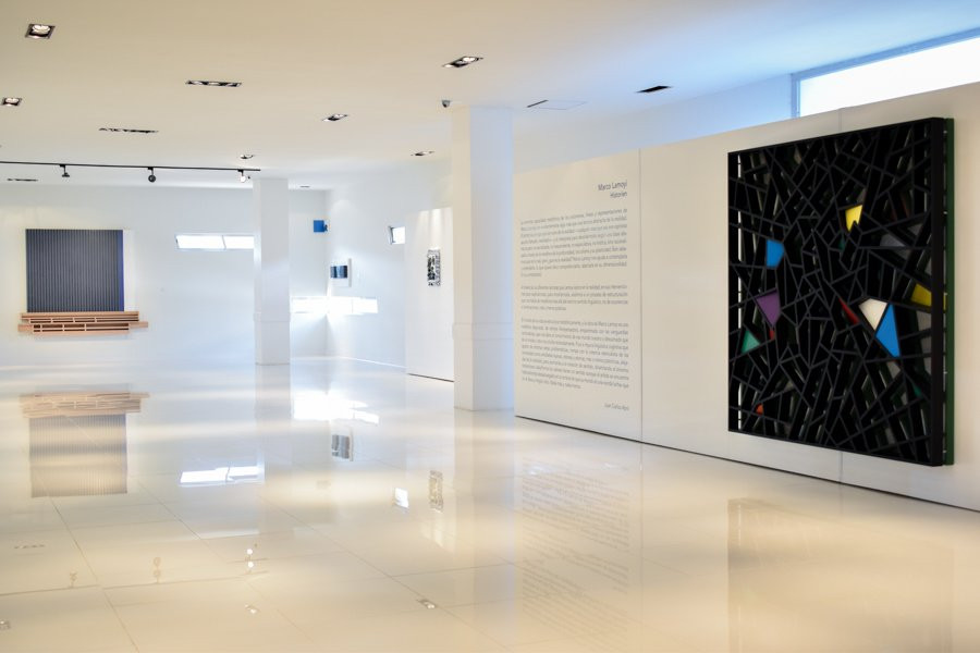 Domínguez Y Buis Galería景点图片
