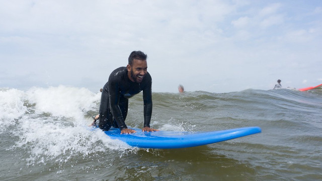 Natural High Surf School-Ouddorp必去景点