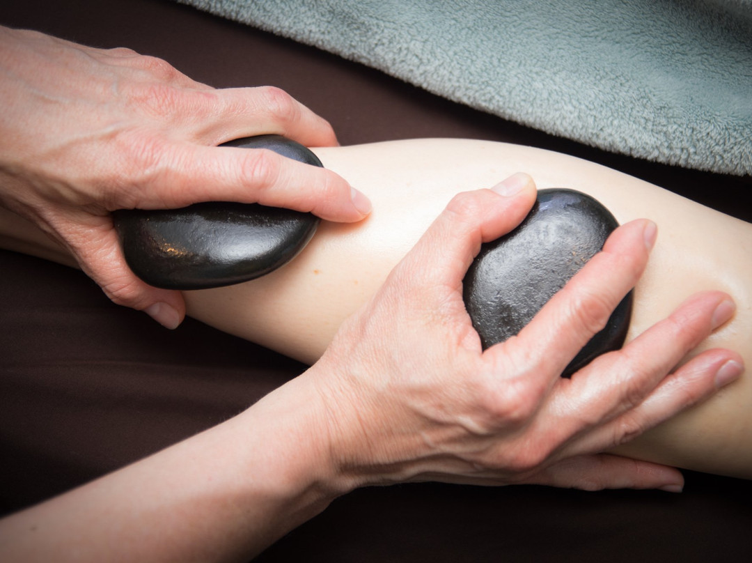Pauseful Massage & Botanicals景点图片
