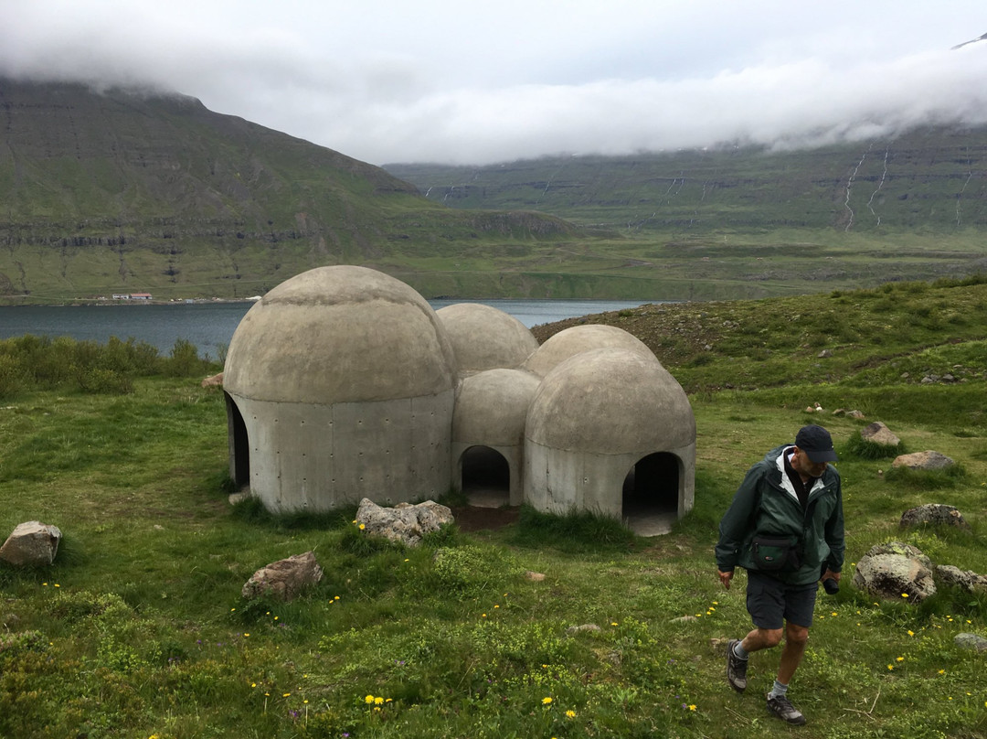 Tvisongur-塞济斯菲厄泽必去景点