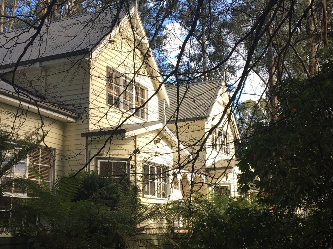 Ellie Mae's Bed & Breakfast