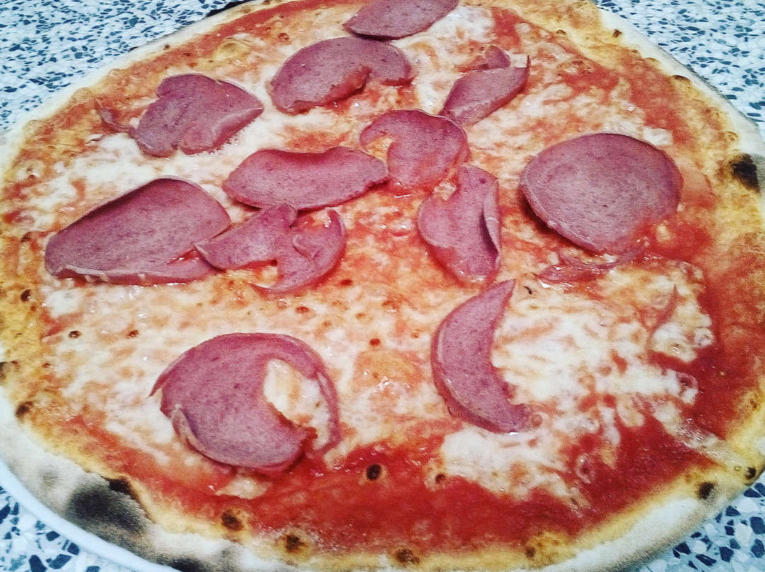 Pizzeria Fantasia 2000