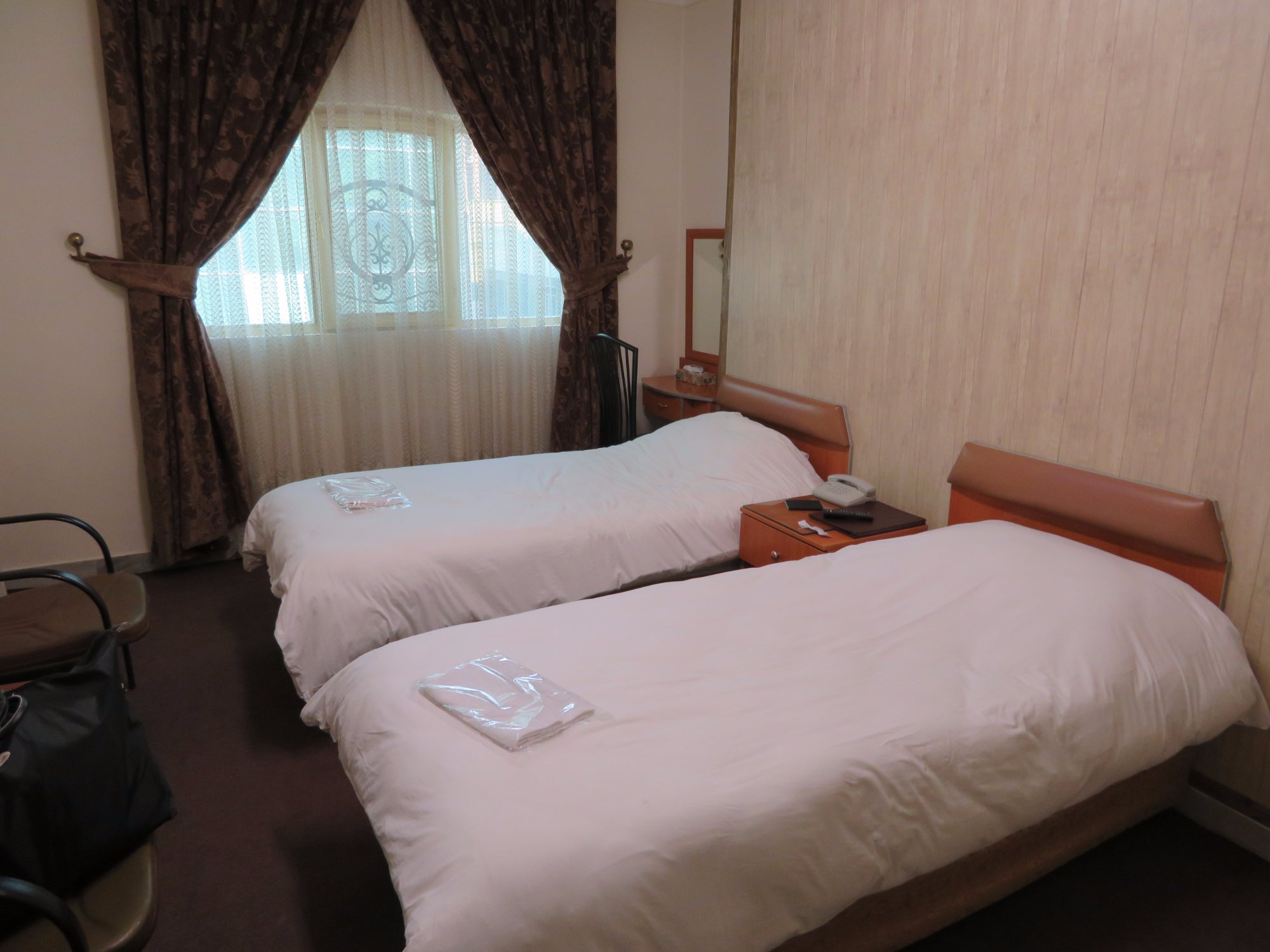 Parasto Hotel-官方