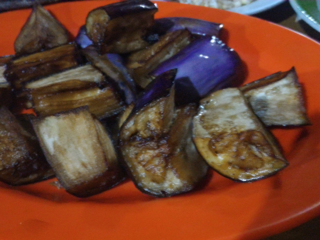 Purwomartani餐馆和美食-Rumah Makan Sabar Menanti