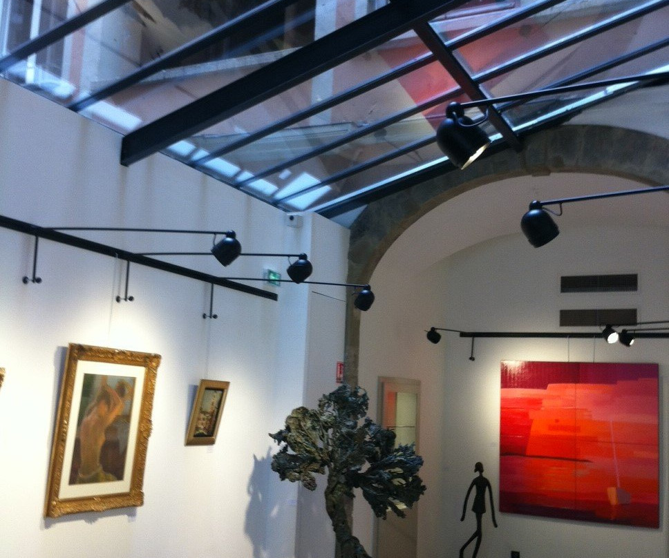 Galerie Estades Lyon-里昂必去景点