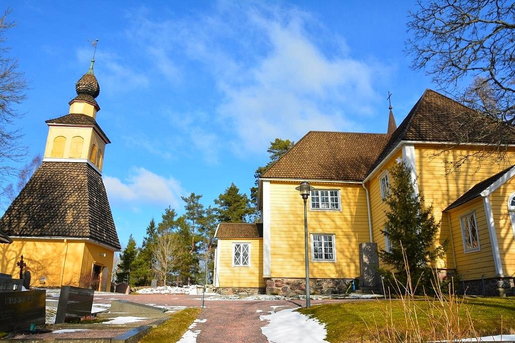 Fiskars旅游景点-Snappertunan kirkko