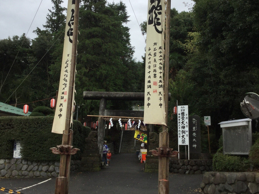 Toyoukeno Okami Shrine景点图片