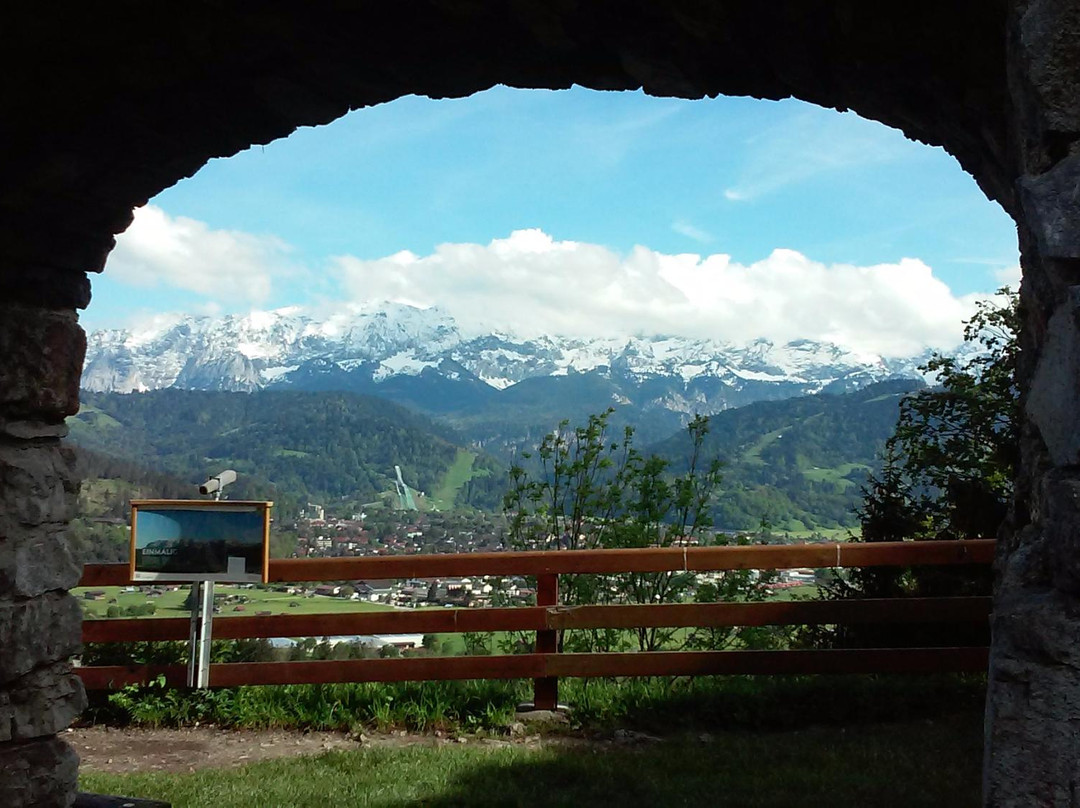 Burgruine Werdenfels景点图片