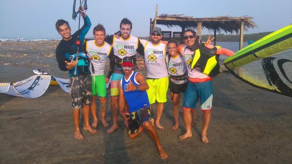 KiyaKite Surfing-Puerto Colombia必去景点