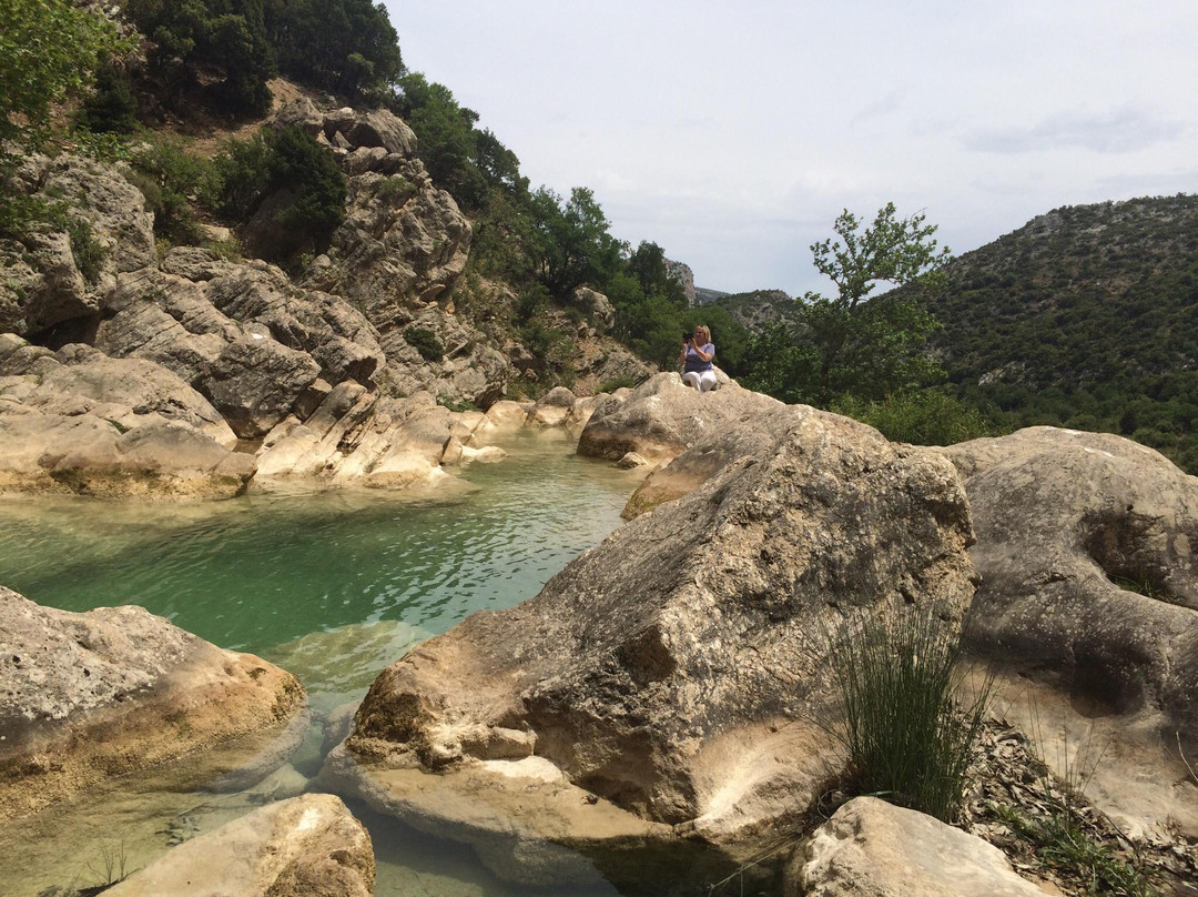 Lepida Waterfalls景点图片