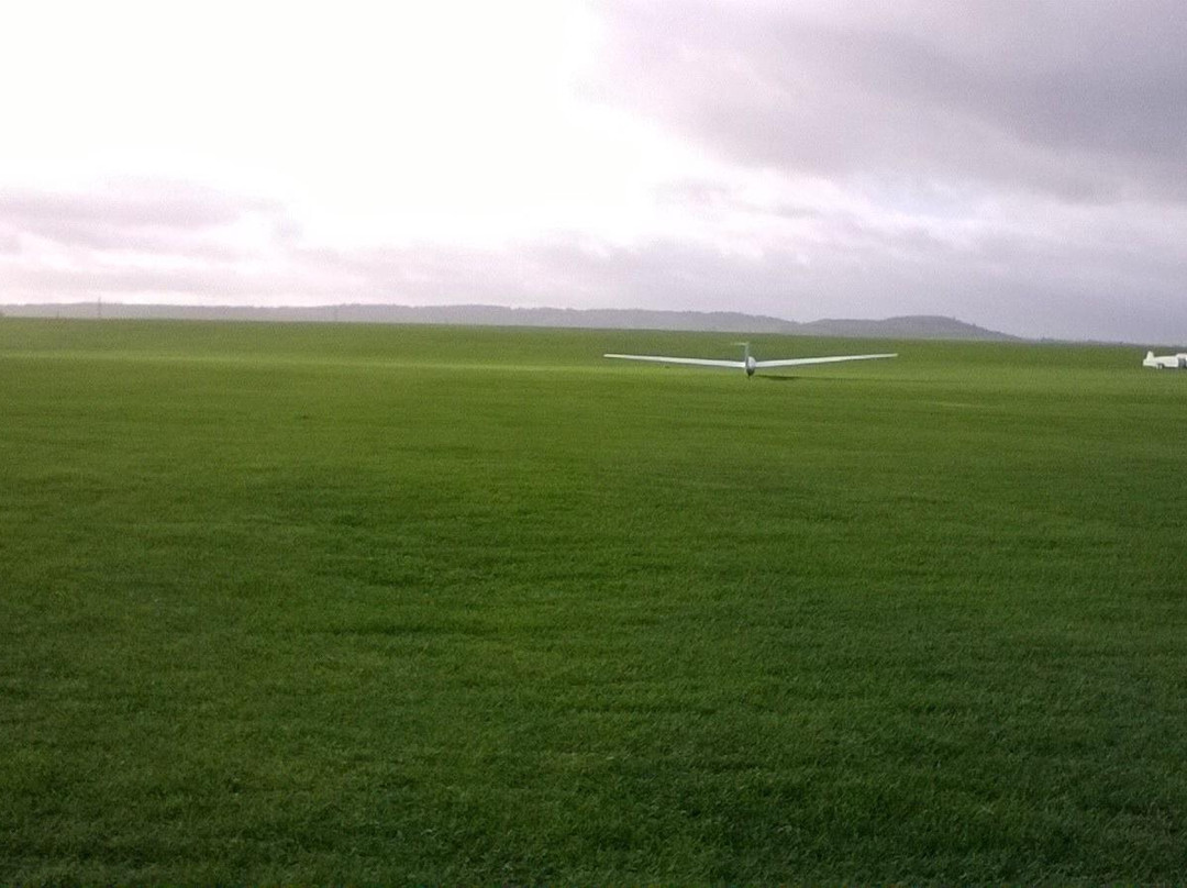 London Gliding Club-Day Classes景点图片