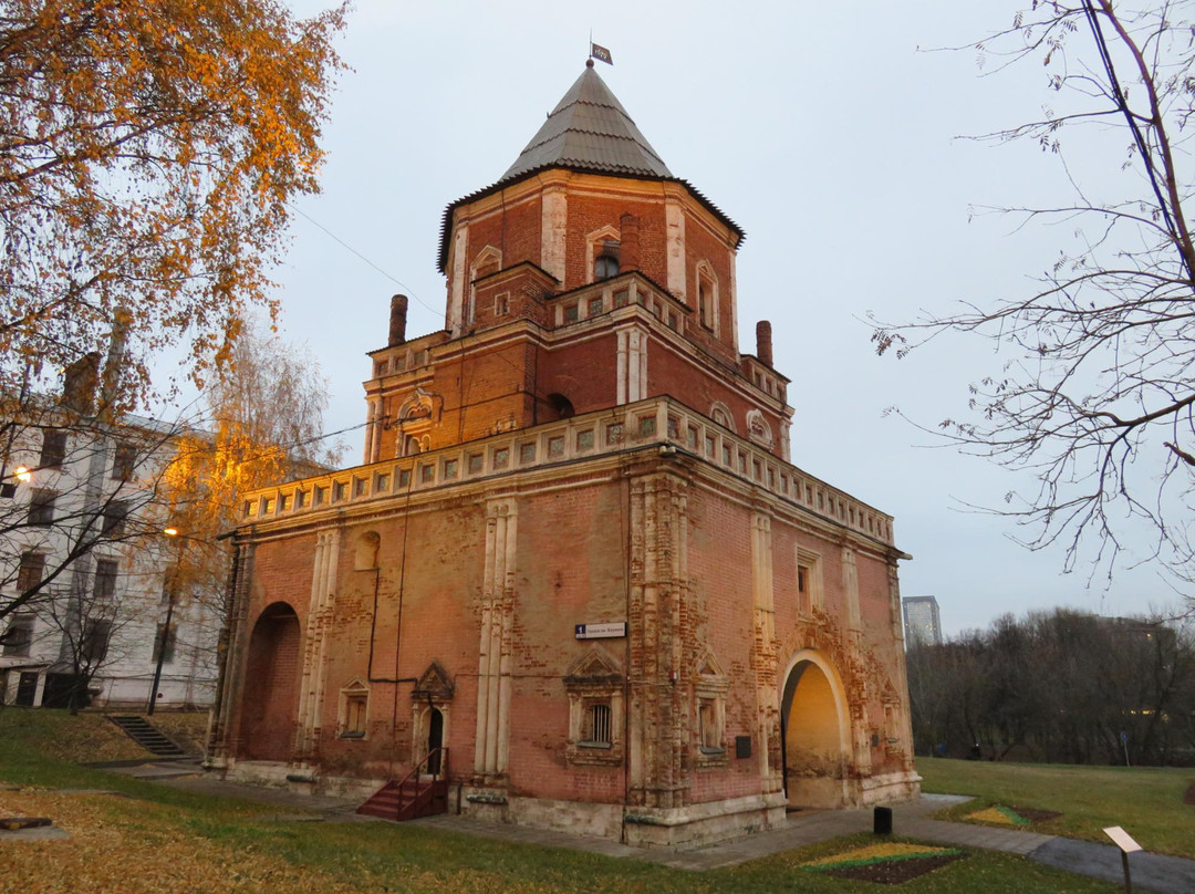 Izmaylovo旅游景点-Bridge Tower