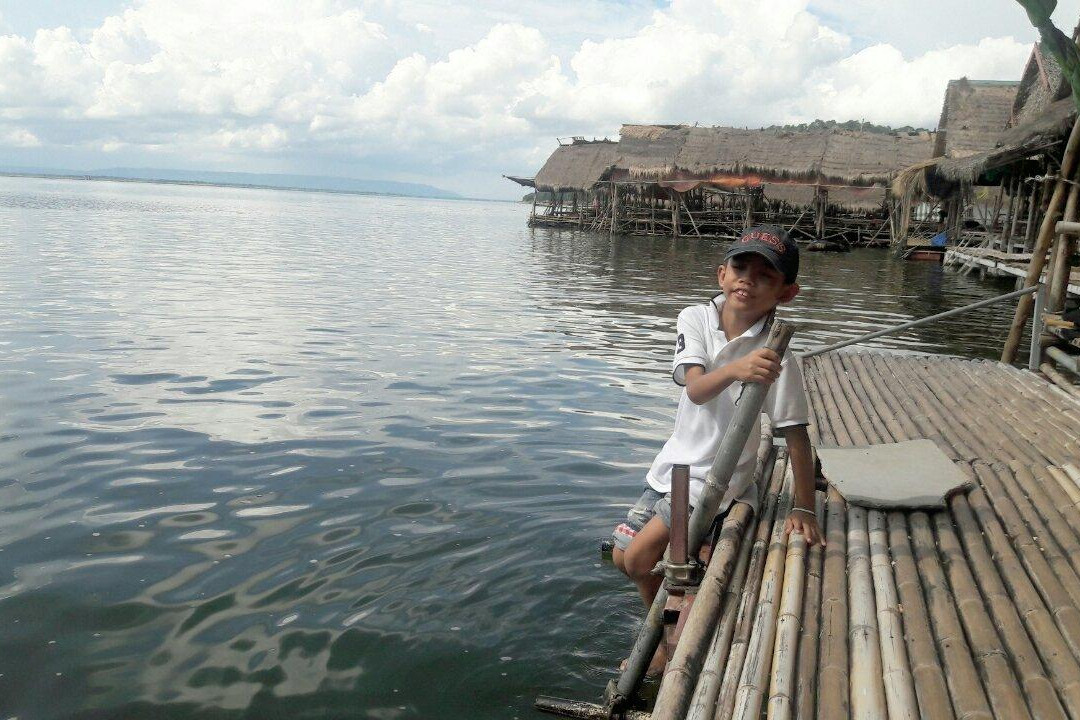 Bang Saen 2 and Hat Chom Thong景点图片