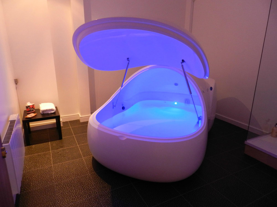Calm Water Floatation-West Bridgford必去景点
