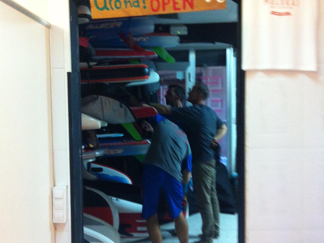 Molokai Sup Center-巴塞罗那必去景点