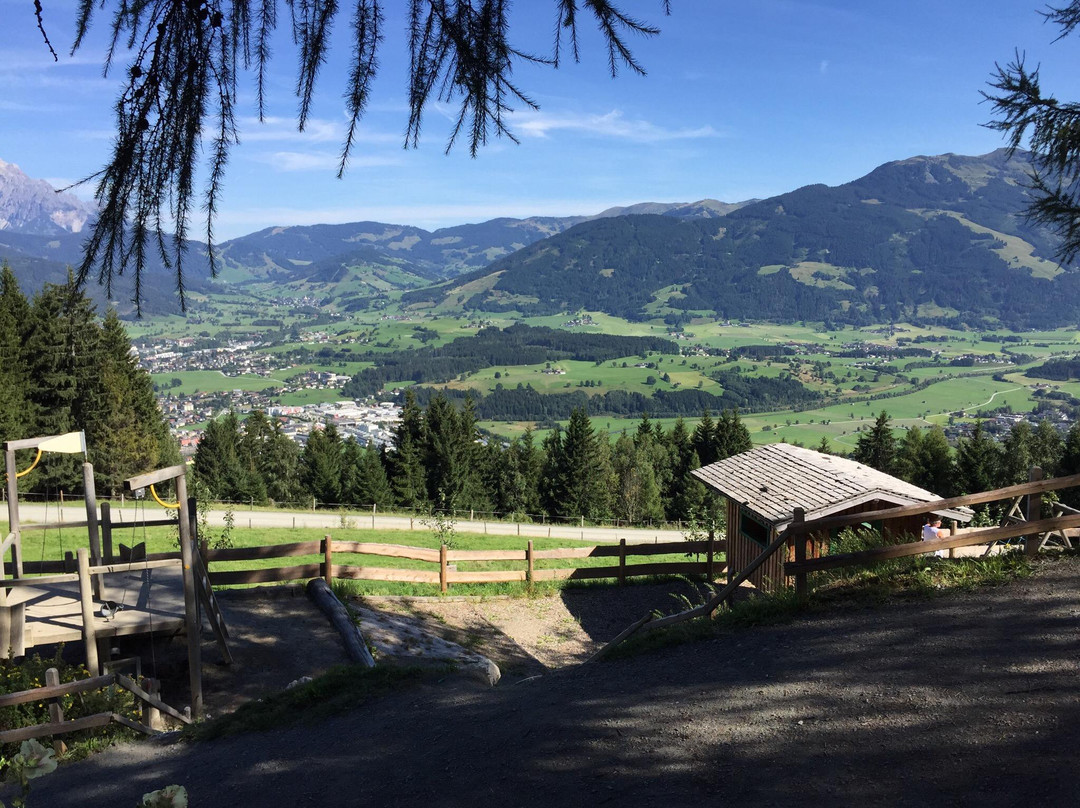 Sommerrodelbahn-萨尔费尔登安斯特勒嫩米尔必去景点