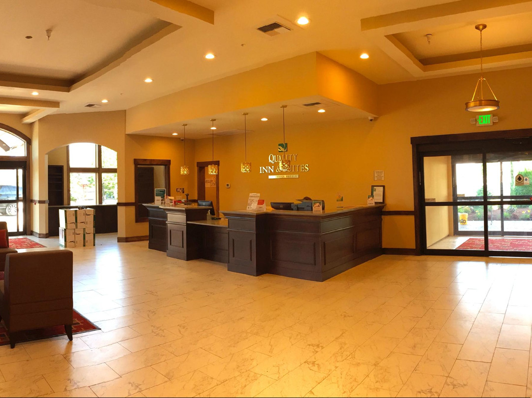 Quality Inn & Suites Tacoma Seattle