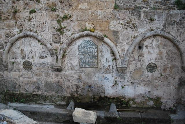 Hasan kavizade huseyin efendi fountain and stone steps-克利尼亚必去景点