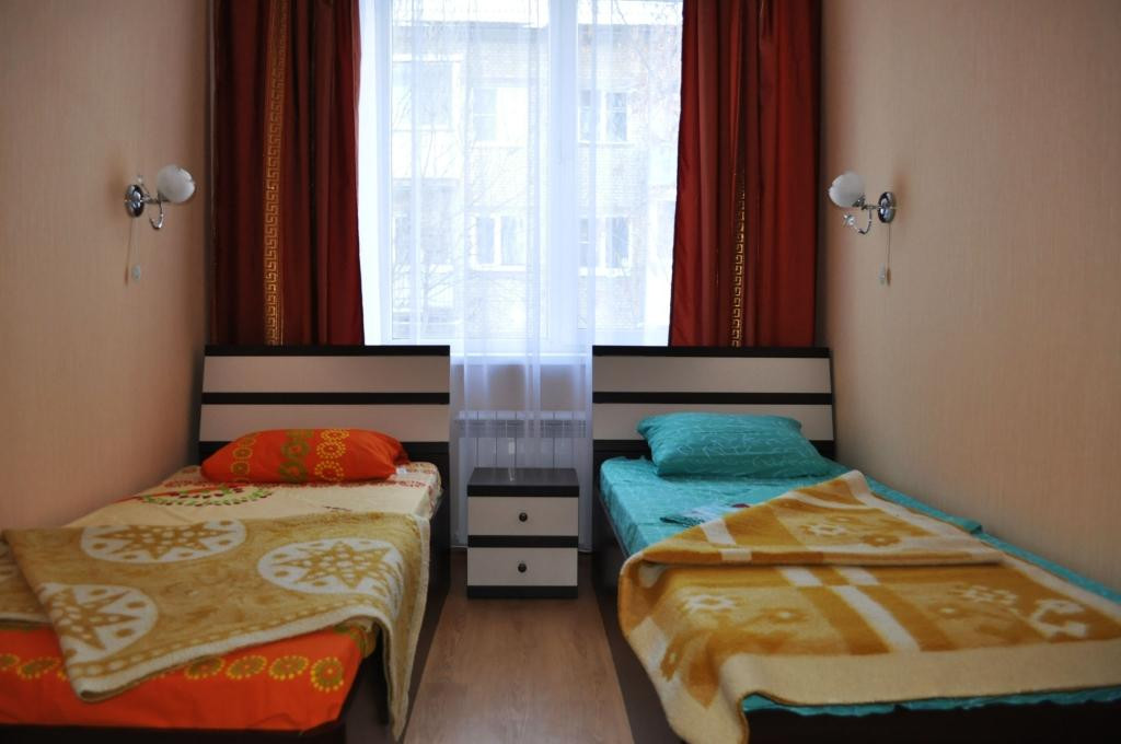 Avion Hotel
