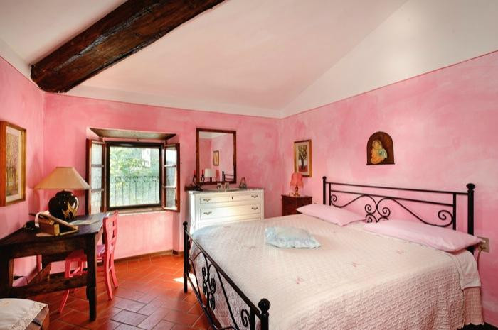 Azienda Turistica Borgo Vallesanta