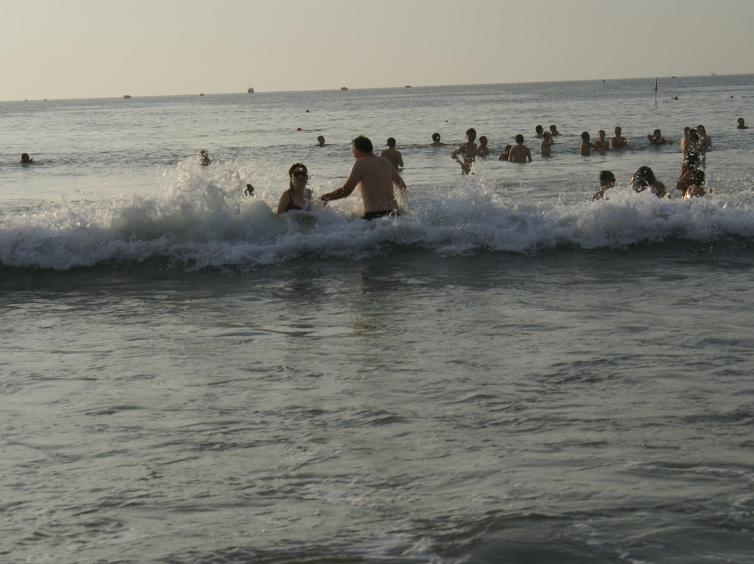岘港美溪沙滩-岘港必去景点