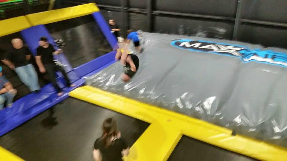 MaxAir Trampoline Park景点图片