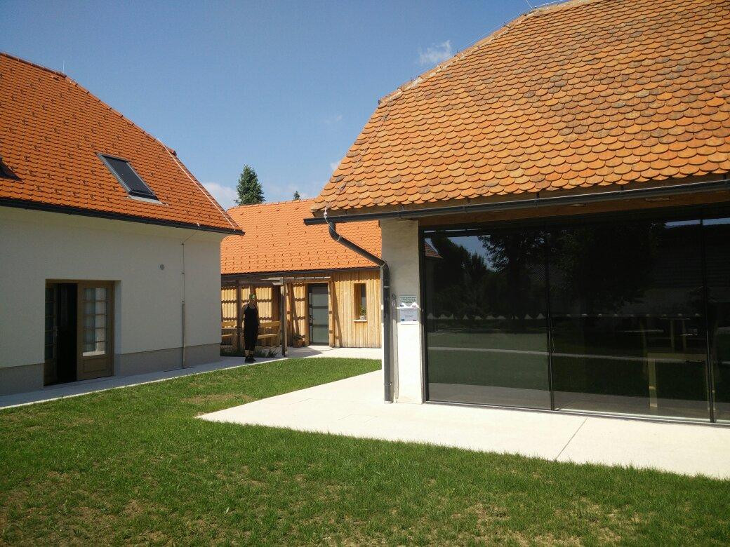 Pivka酒店住宿-Smrekarjeva Domacija