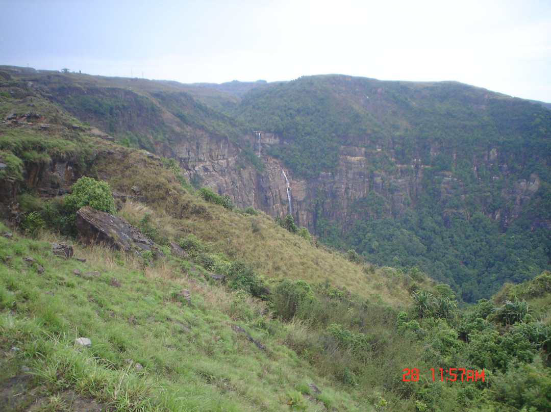 Nohsngithiang (Seven Sisters) Falls景点图片