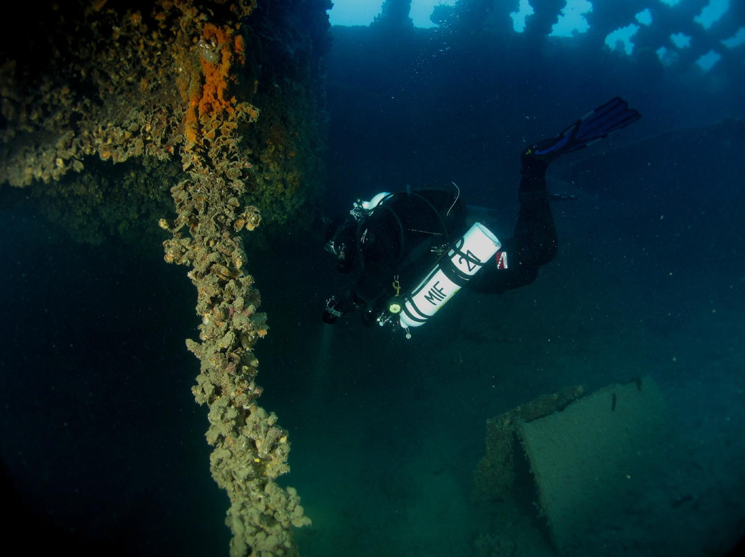 Acquelibere Sub Diving Club-利梅纳必去景点