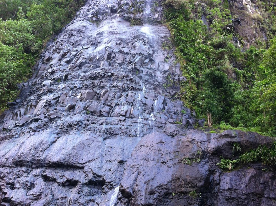 Afareaitu Waterfalls-Afareaitu必去景点