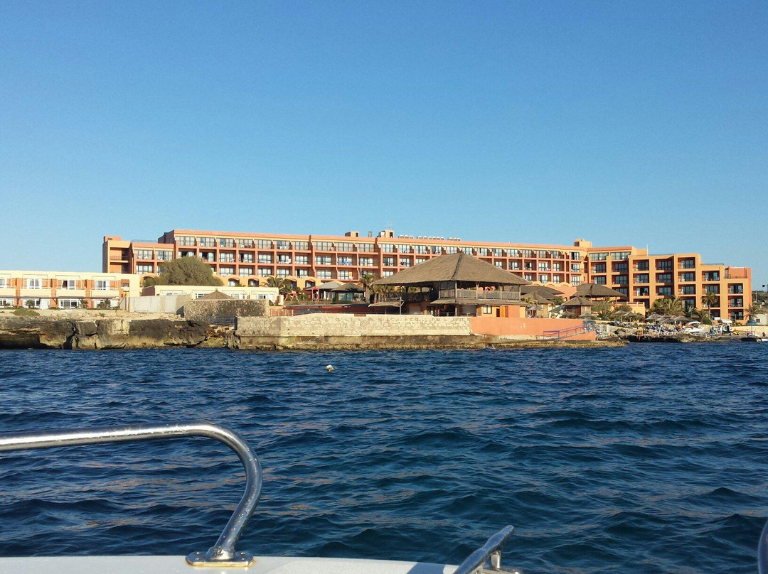 Bluewaves Watersports-梅雷赫必去景点