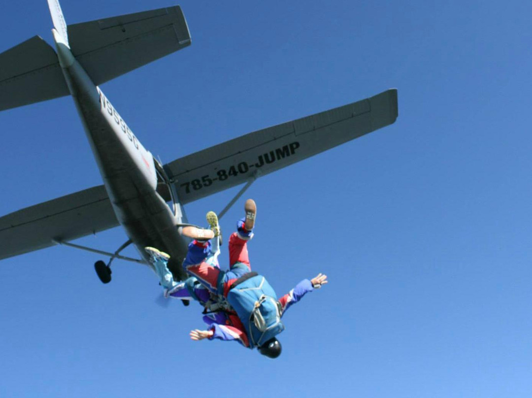 Skydive Kansas-Osage City必去景点