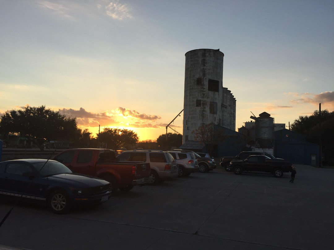 No Label Brewing Co.-卡蒂必去景点