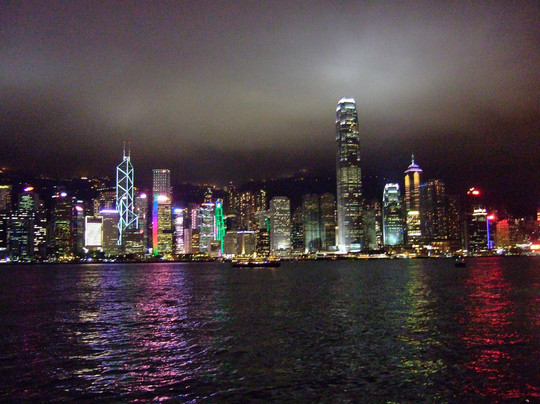 幻彩咏香江灯光表演-香港必去景点