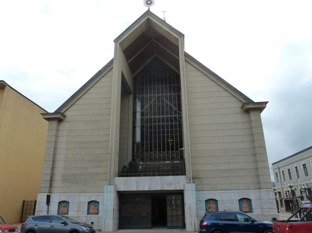 Plaza de la Republica-瓦尔迪维亚必去景点