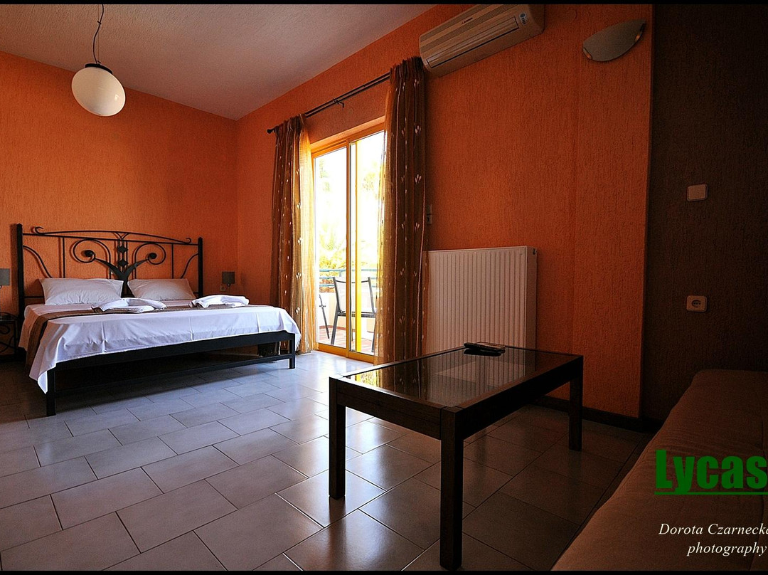 Lycasti Maisonettes主图