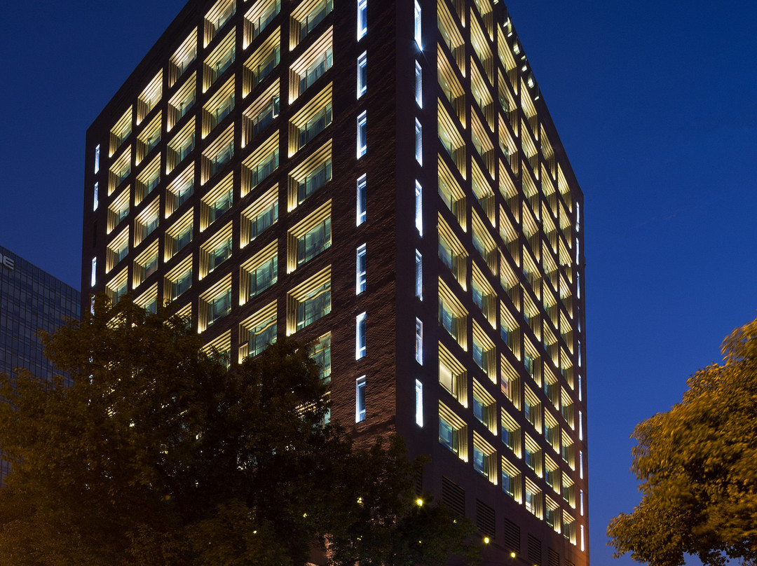 杭州逸酒店主图