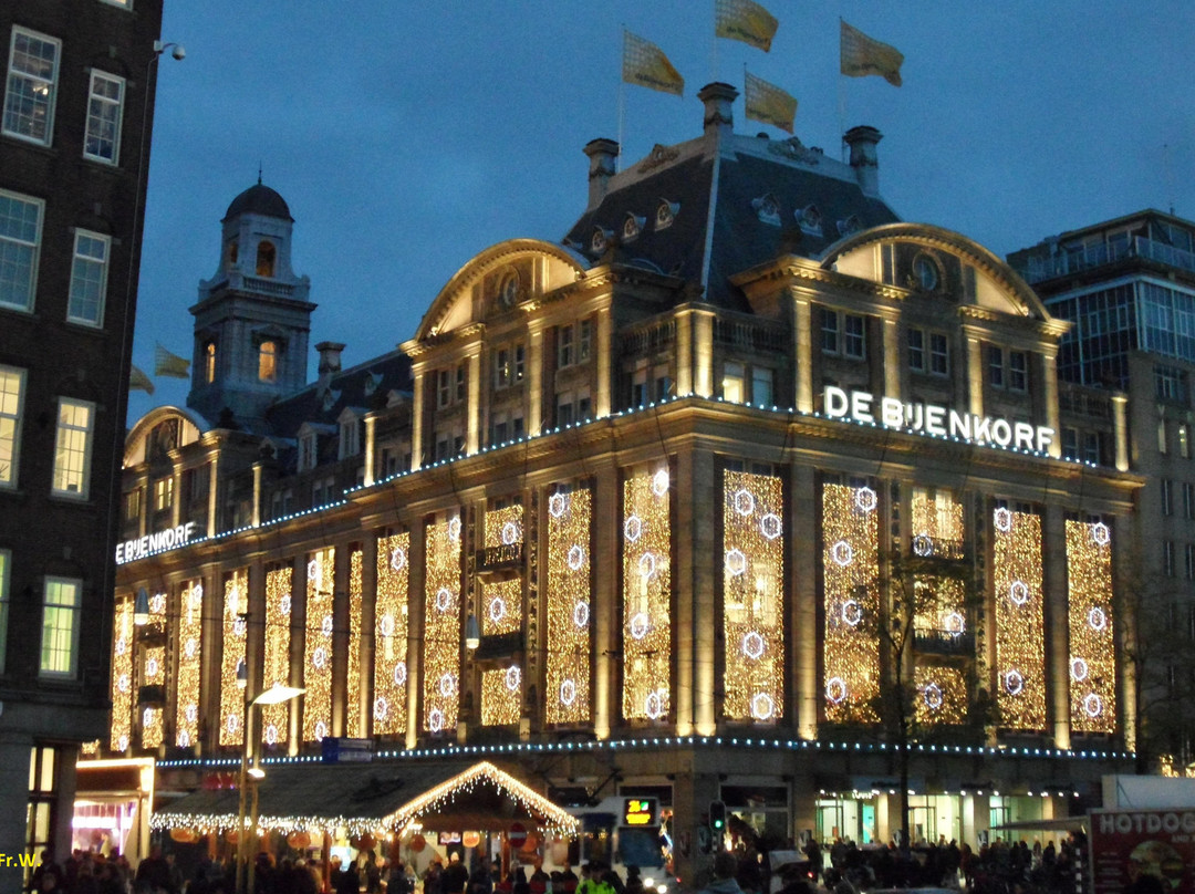 De Bijenkorf-阿姆斯特丹必去景点