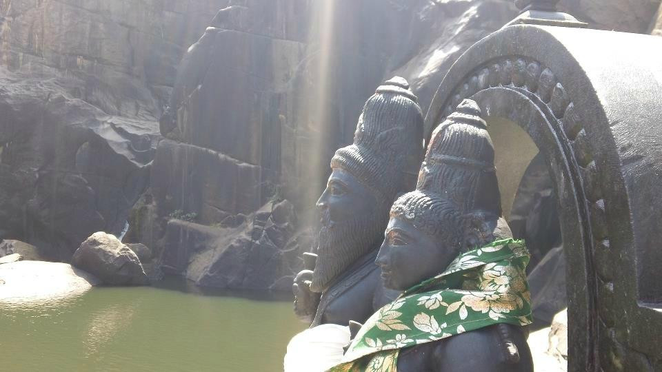 Kalyana Theertham景点图片