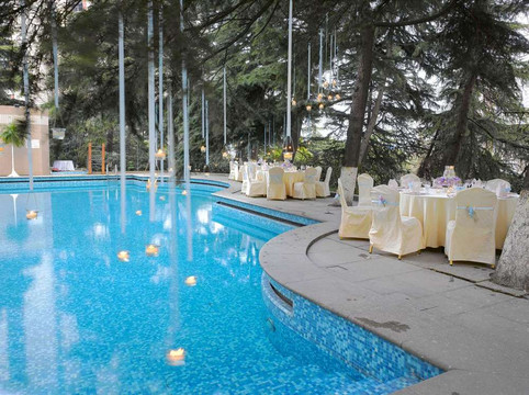 南京丁山花园酒店主图