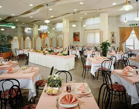 Hotel Garden Marotta主图