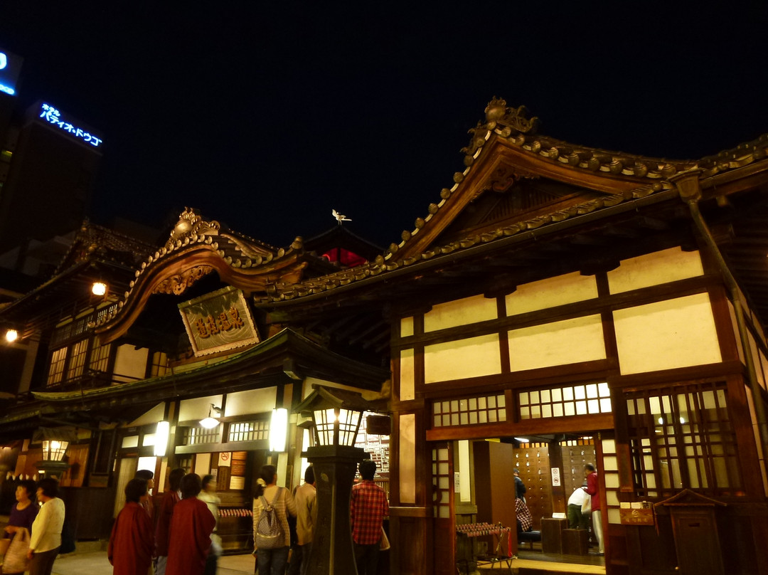 道后温泉本馆-松山市必去景点