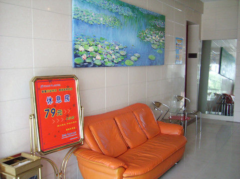 星墅99连锁旅店(上海财经大学店)主图