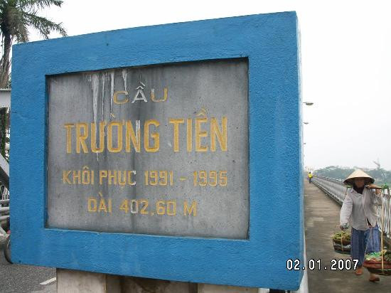 Truong Tien Bridge-顺化必去景点
