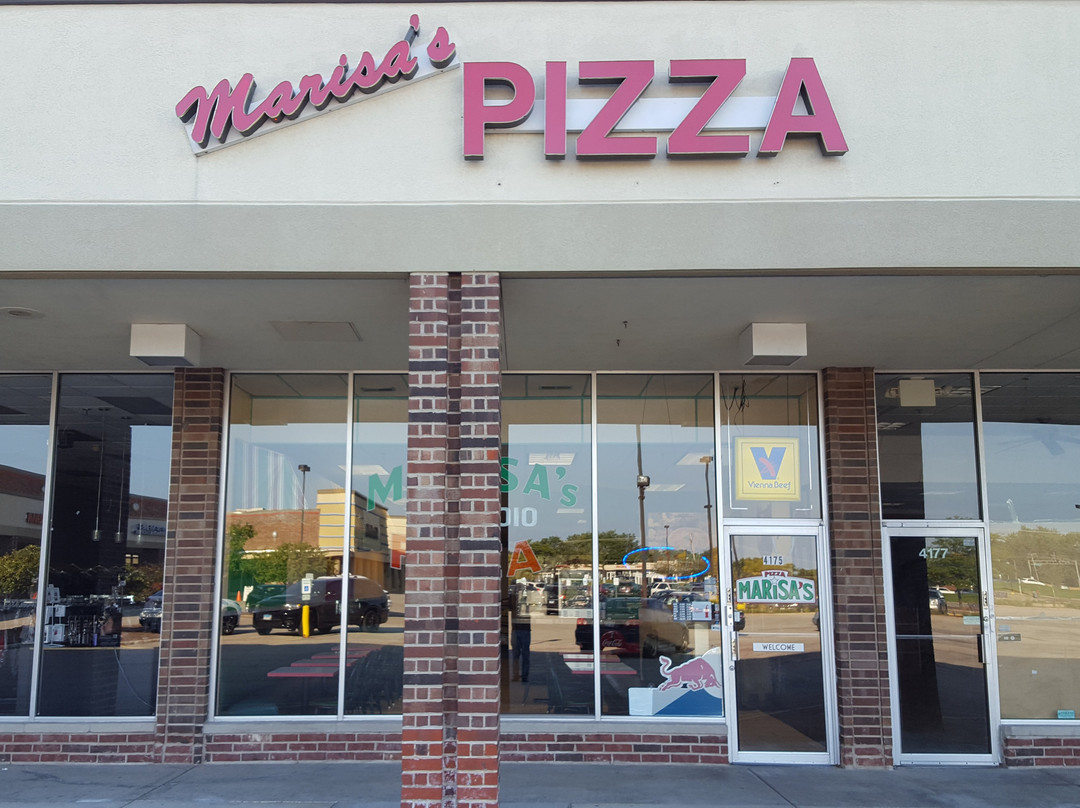 Marisa's Pizza