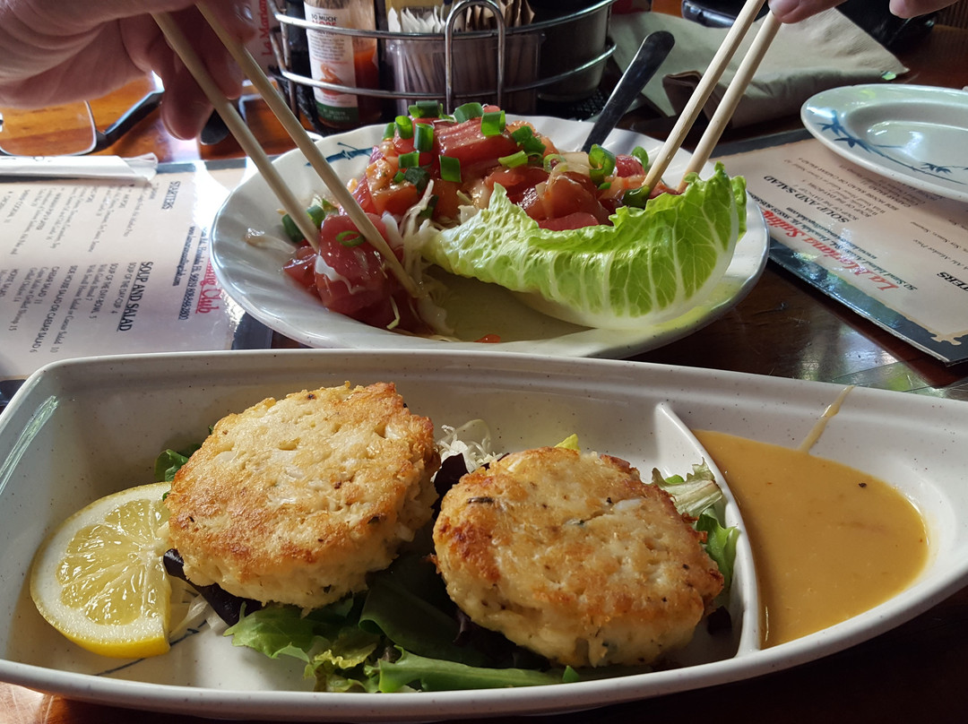 La Mariana Restaurant & Bar