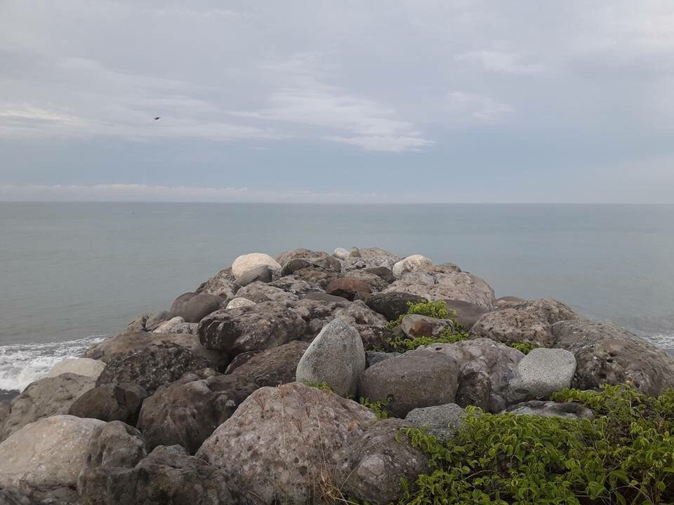 Cabaguan Seafront Beach Resort